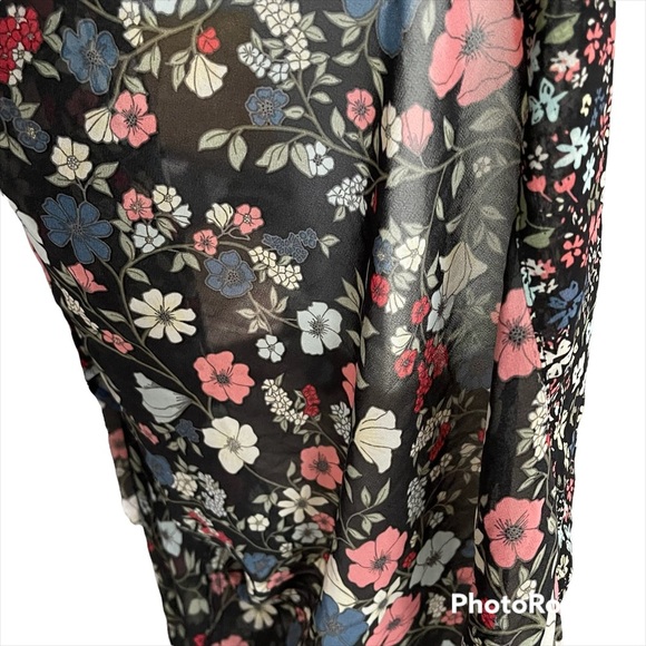 JESSICA SIMPSON MATERNITY Black Floral Kimono one size Preowned great condition - Picture 3 of 8